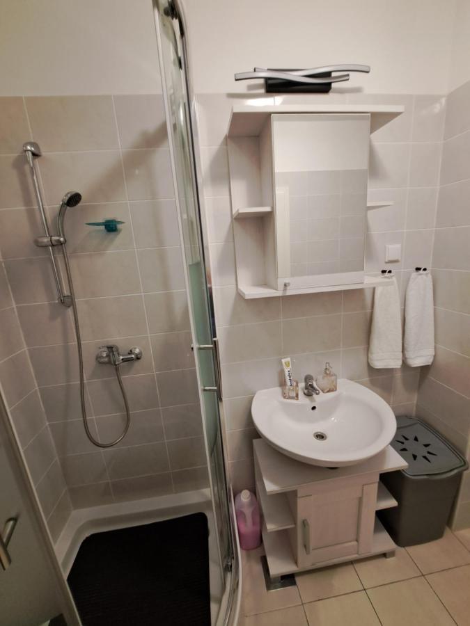 Mariposa, Apartment With Balcony, Private Parking In The Garage, Near The Biggest Shopping Center Mall Of Split Exteriör bild